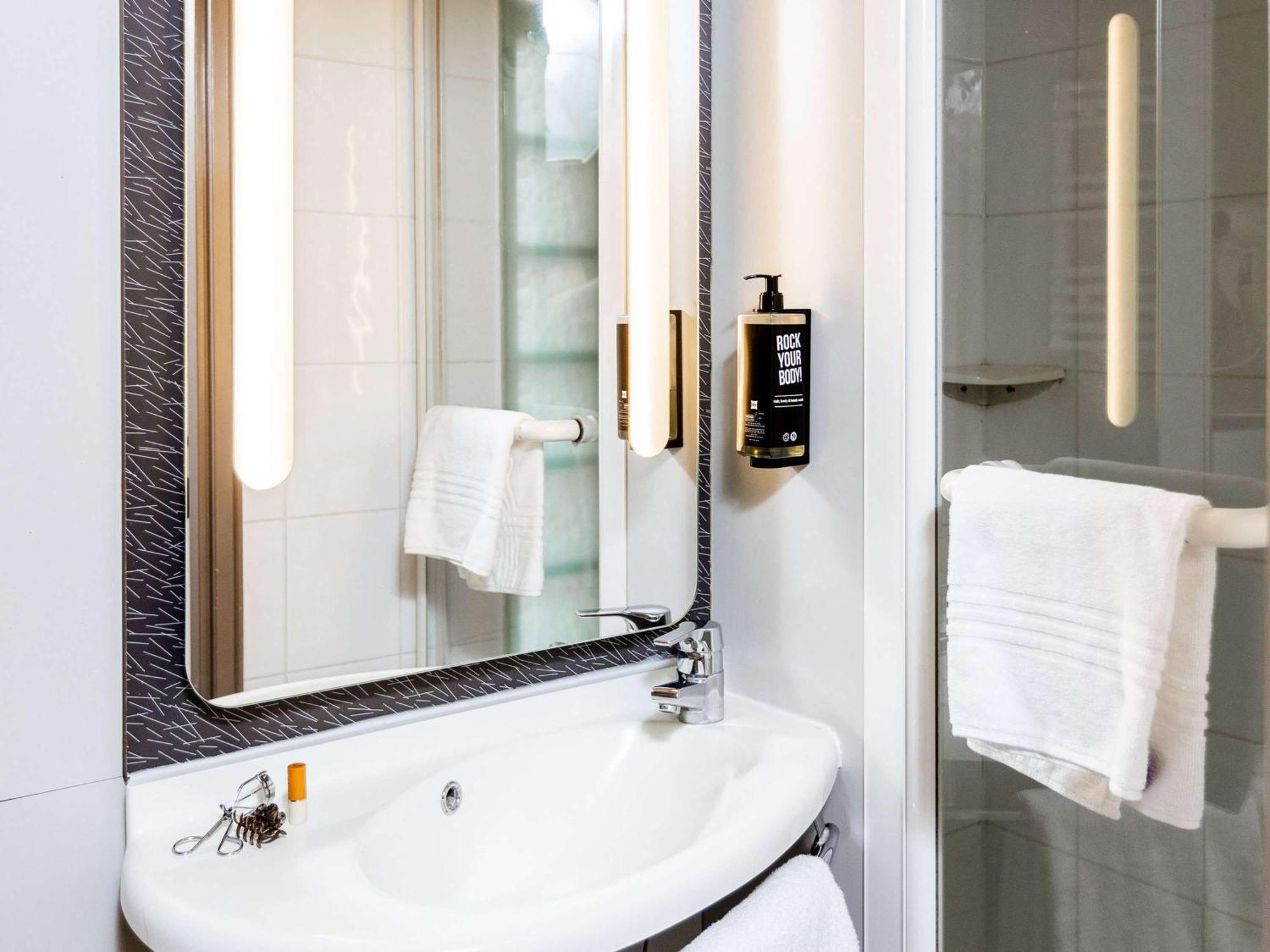 מלון Ibis Paris Gare Montparnasse 15Eme מראה חיצוני תמונה